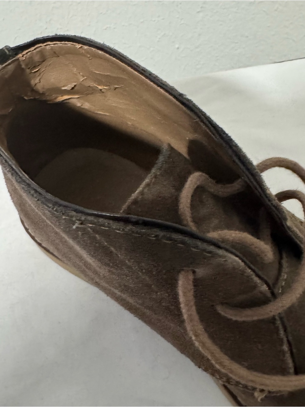 Banana Republic Men's Suede Desert Chukka Boots Brown with Tan Sole See All Pics - Picture 7 of 10